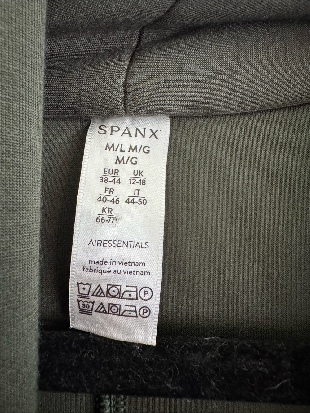 SPANX Womens Air Essentials Cocoon Cardigan Wrap Pockets Green Dark Palm Sz M/L - Picture 10 of 11